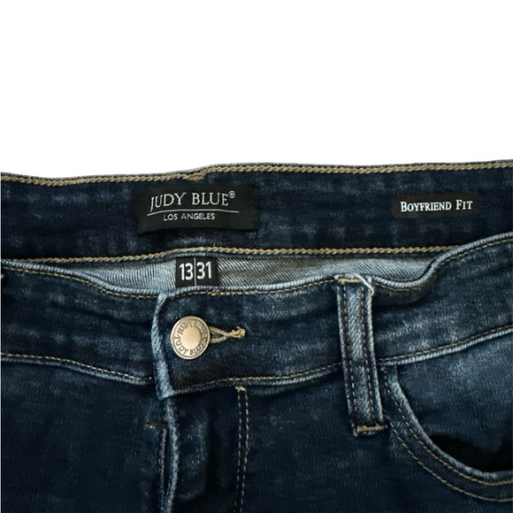 Judy Blue Dark Blue Distressed Boyfriend Jeans, size 31 - Picture 4 of 5